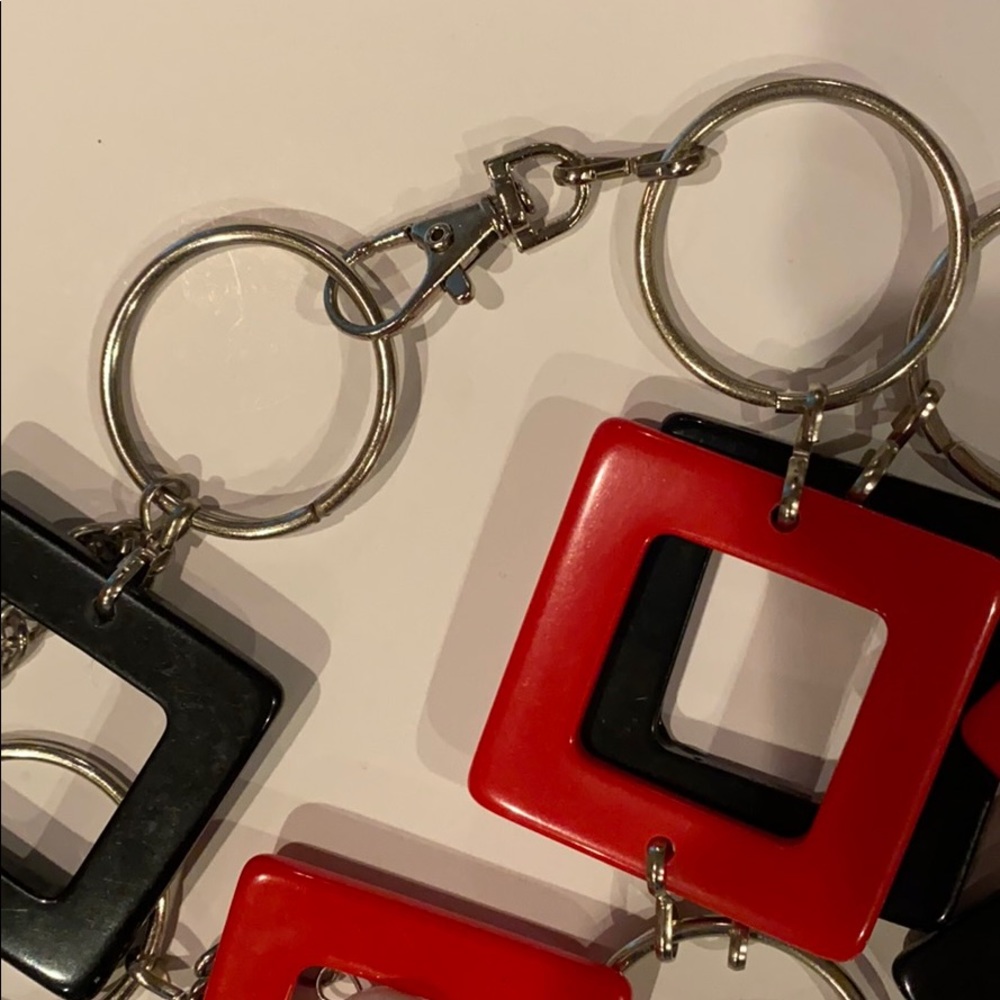 Geometric Chain Belt - Picture 5 of 8